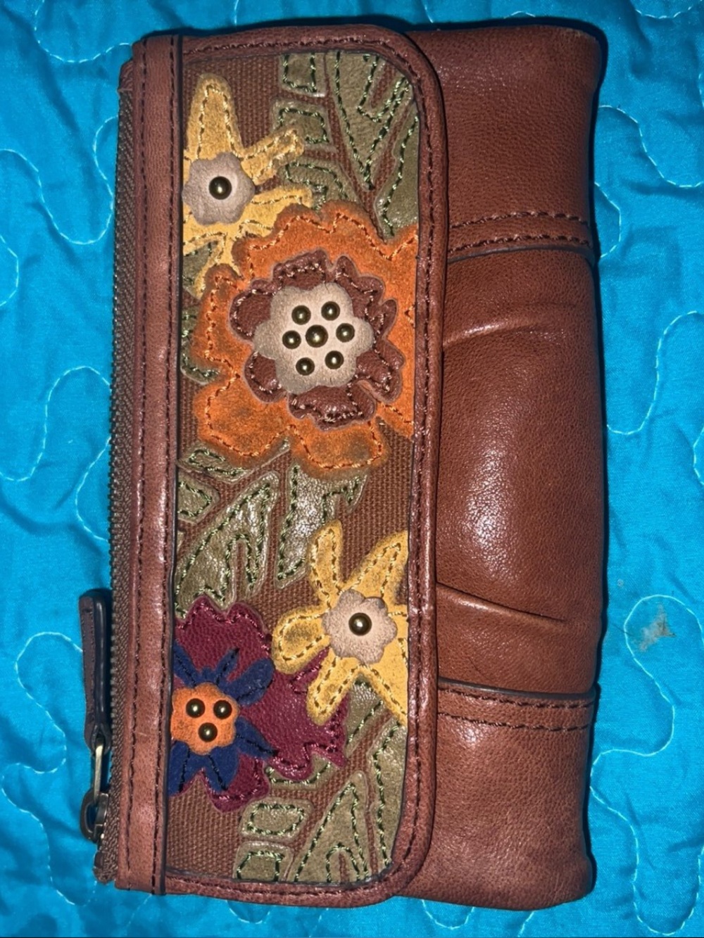 Fossil Brown Leather Wallet with Multicolor Floral Appliqué